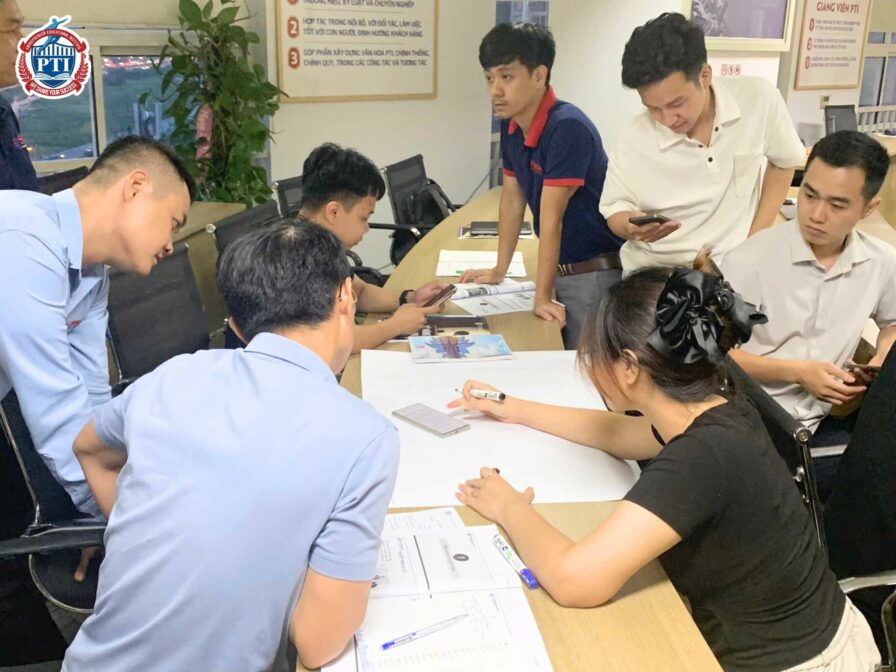 PTI Hà Nội: khai giảng khóa học “Kỹ năng thuyết trình chuyên nghiệp” - Khẳng định bản lĩnh cá nhân qua nghệ thuật trình bày 7 10 1